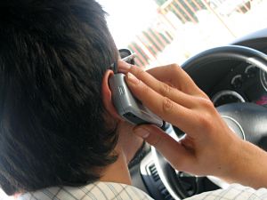 Smartphone App And Educational Initiative Aim To Curb Teen Distracted Driving